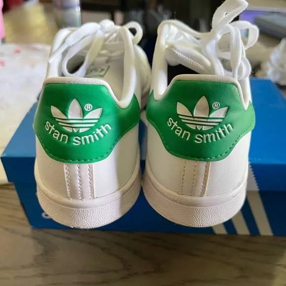 Adidas Stan Smith - Picture 2 of 7